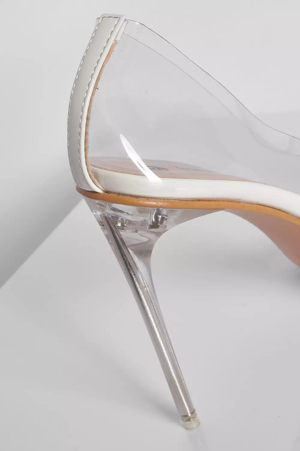 White clear hot sale pumps