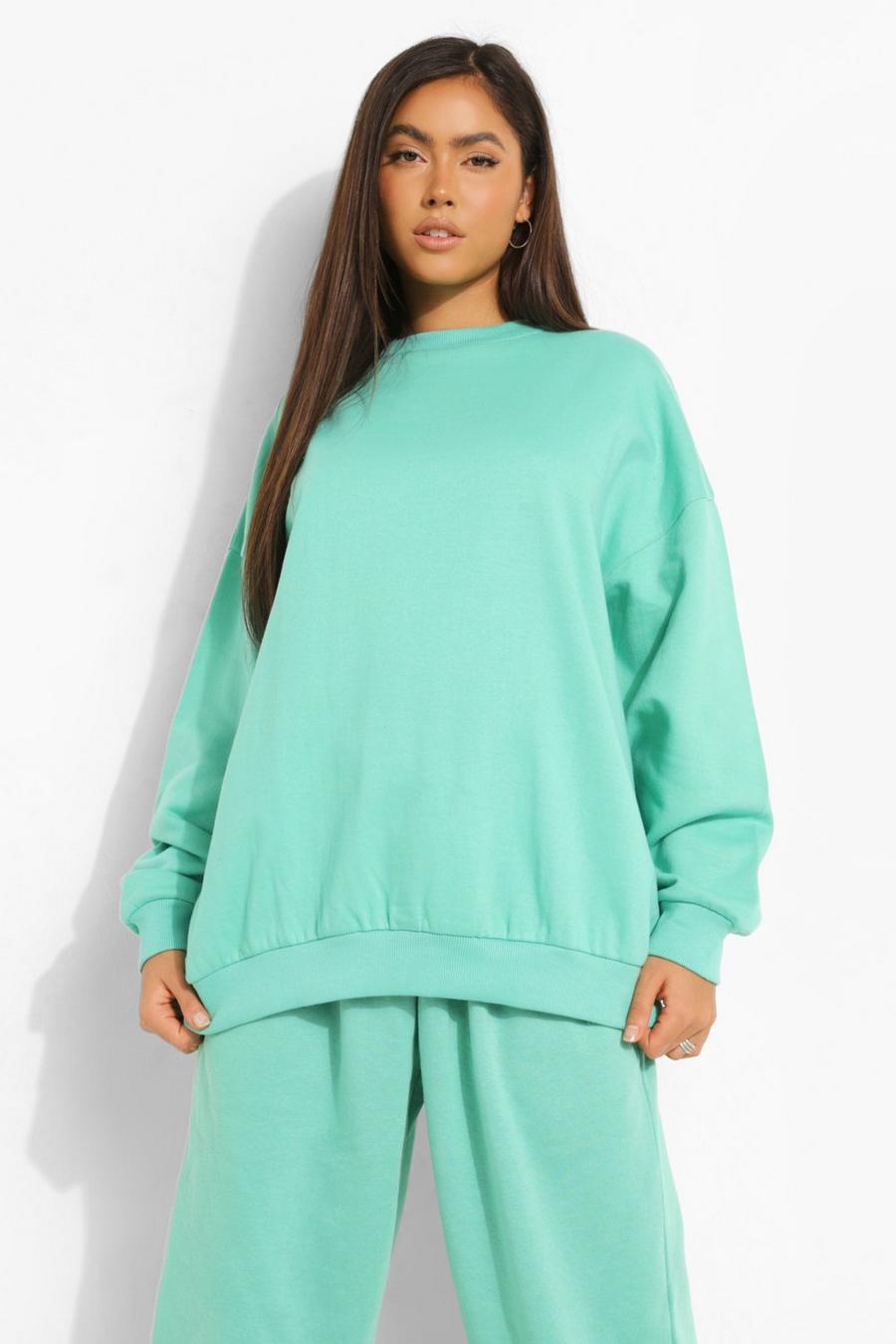 Jade Basic Oversized Sweatshirt