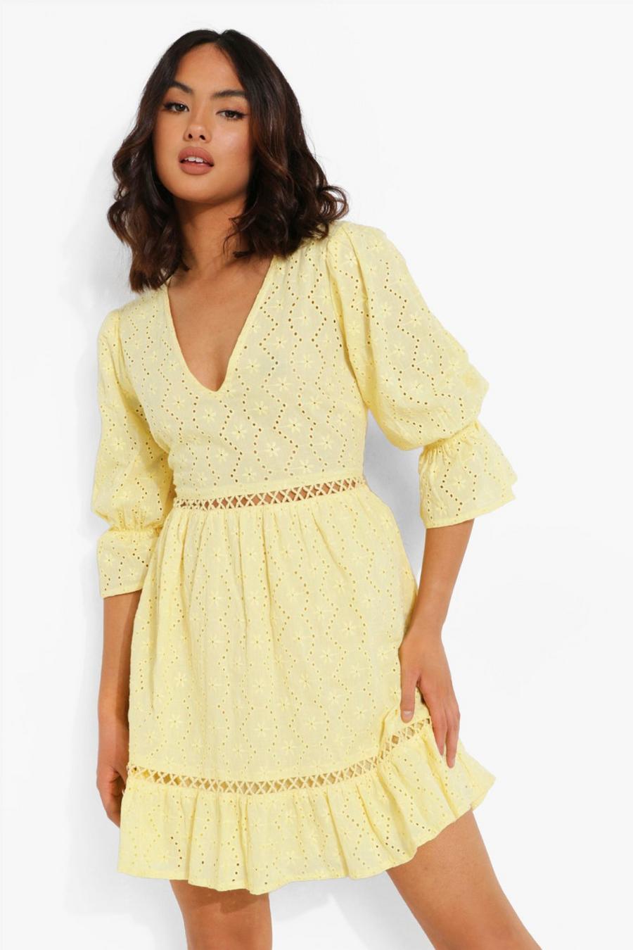Lemon amarillo Broderie Lace Up Back Puff Sleeve Mini Dress