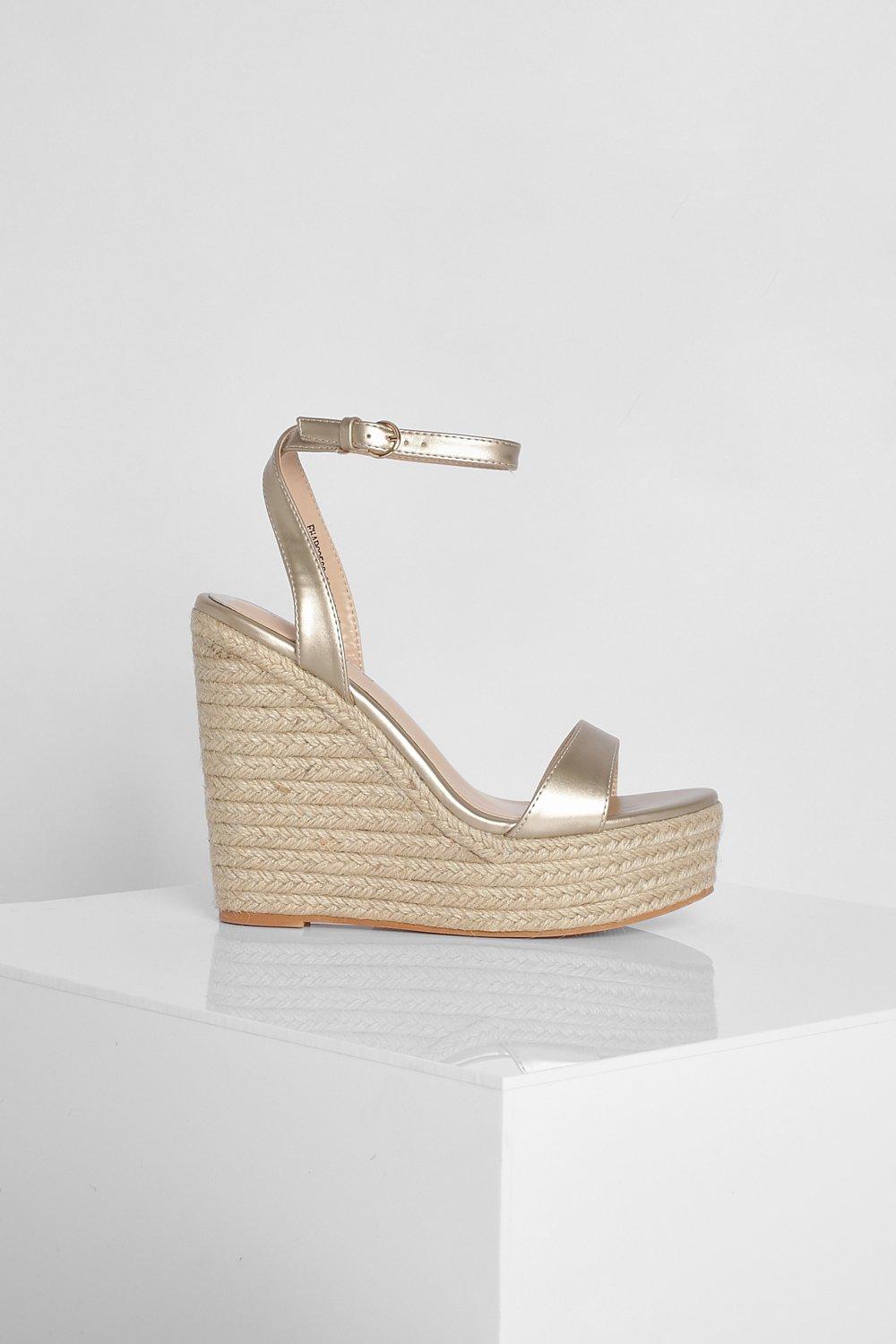 Boohoo discount wedge sandals