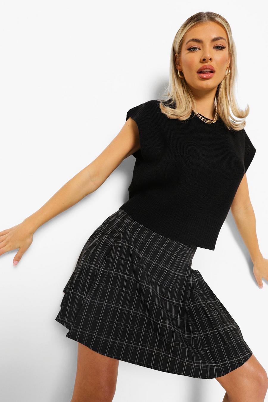 Black Check Woven Pleated Tennis Skirt image number 1