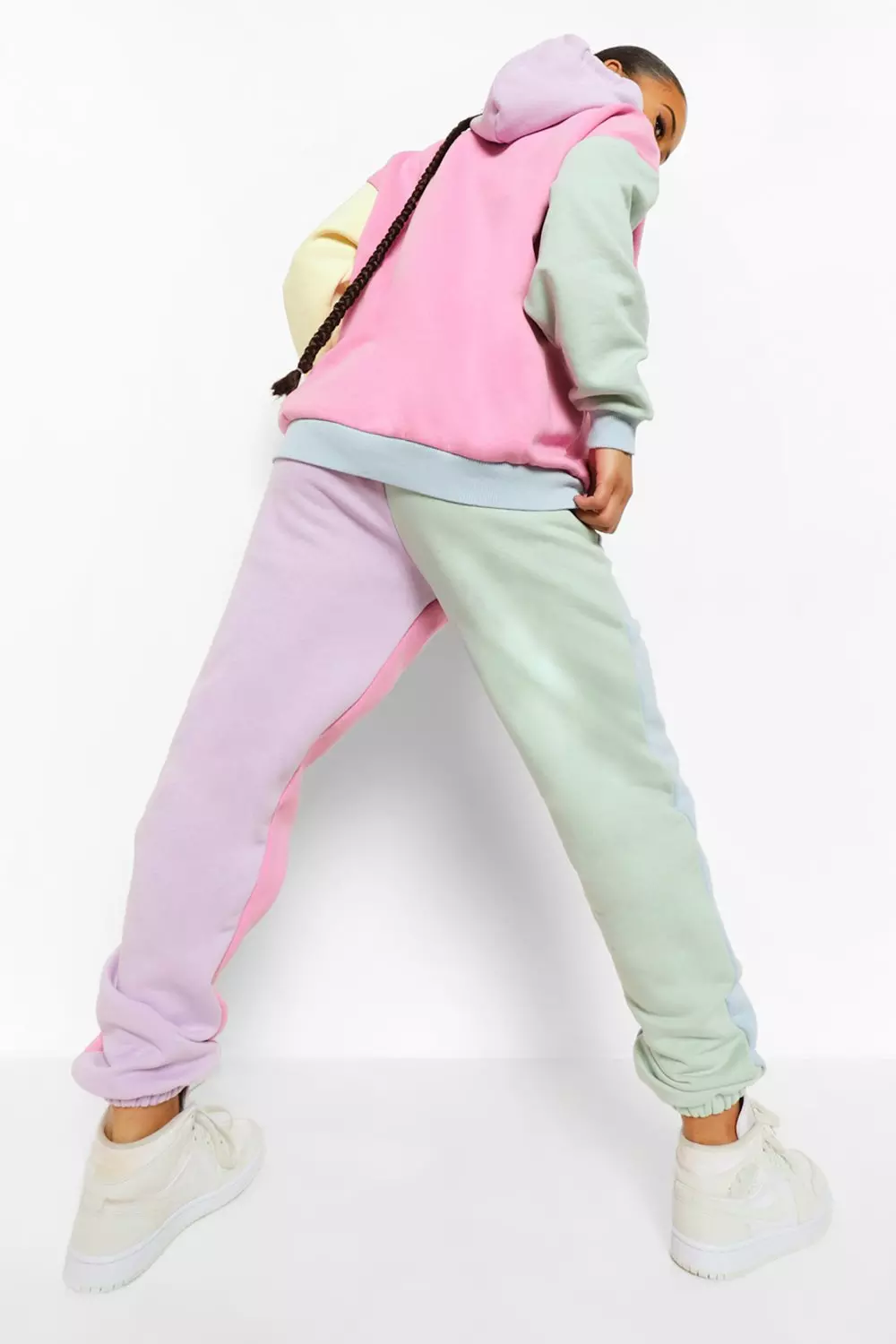 Woman Embroidered Pastel Colour Block Joggers