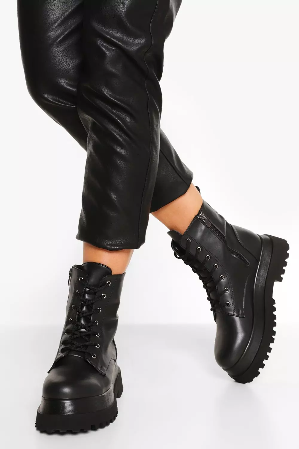 Chunky sole lace sales up boots