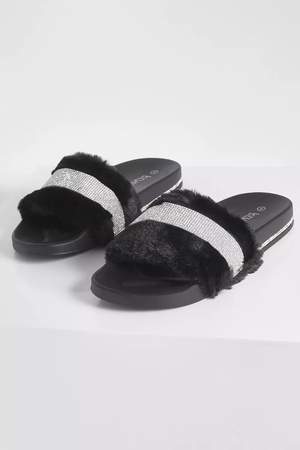 Fluffy 2025 diamante sliders