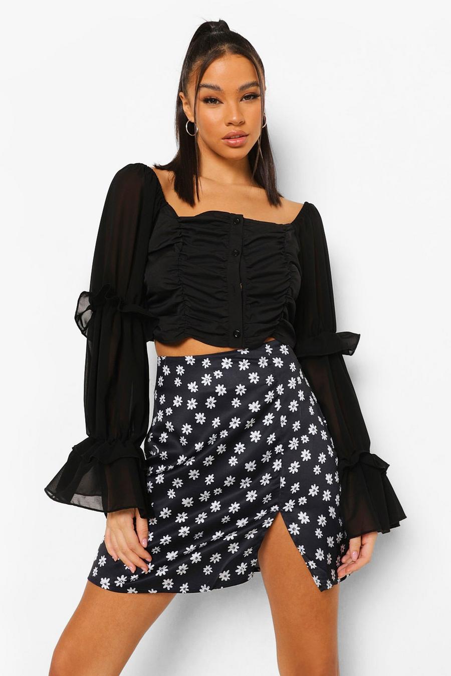 Black Woven Ruched Detail Crop Top image number 1
