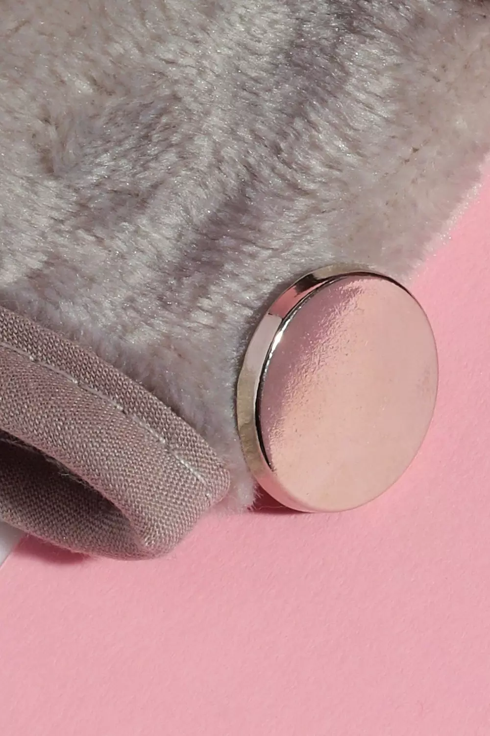 Grey Hair Towel With Button alternative image