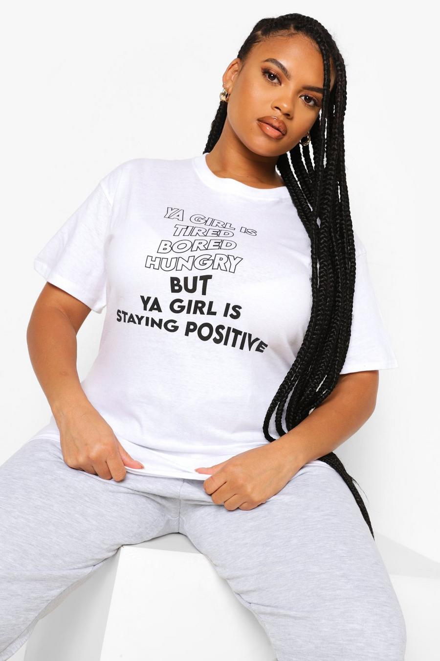 Plus T-Shirt mit „Ya Girl Is Tired“-Slogan, Weiß image number 1