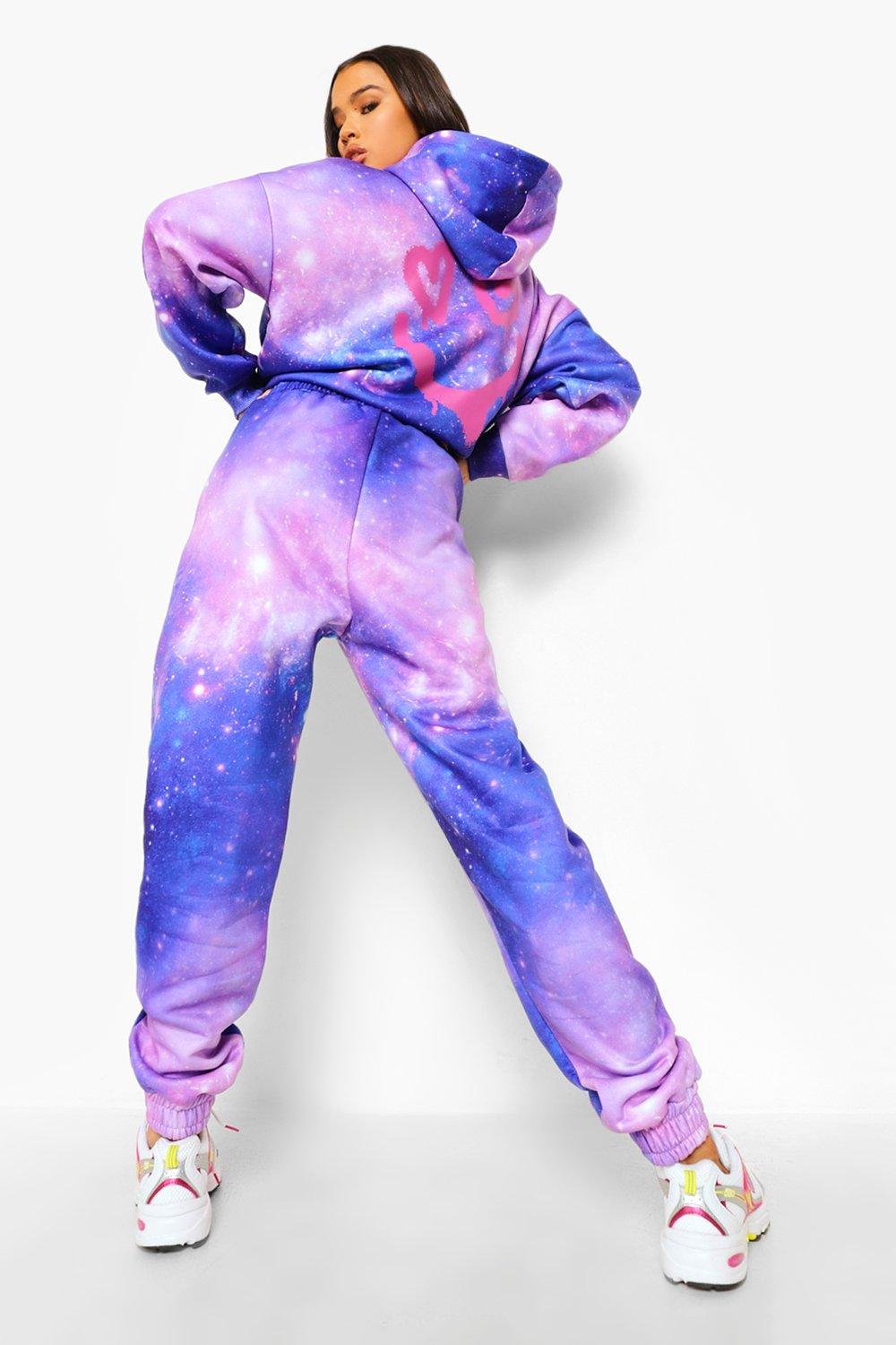 Galaxy store track suit