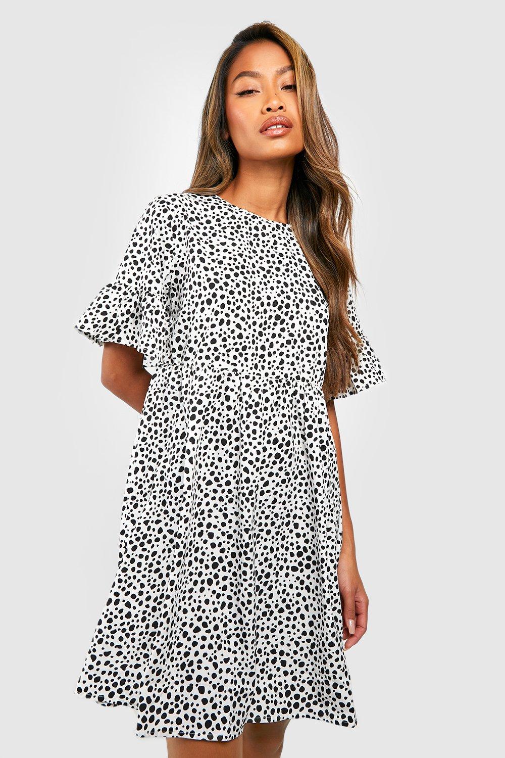 Boohoo white smock dress sale