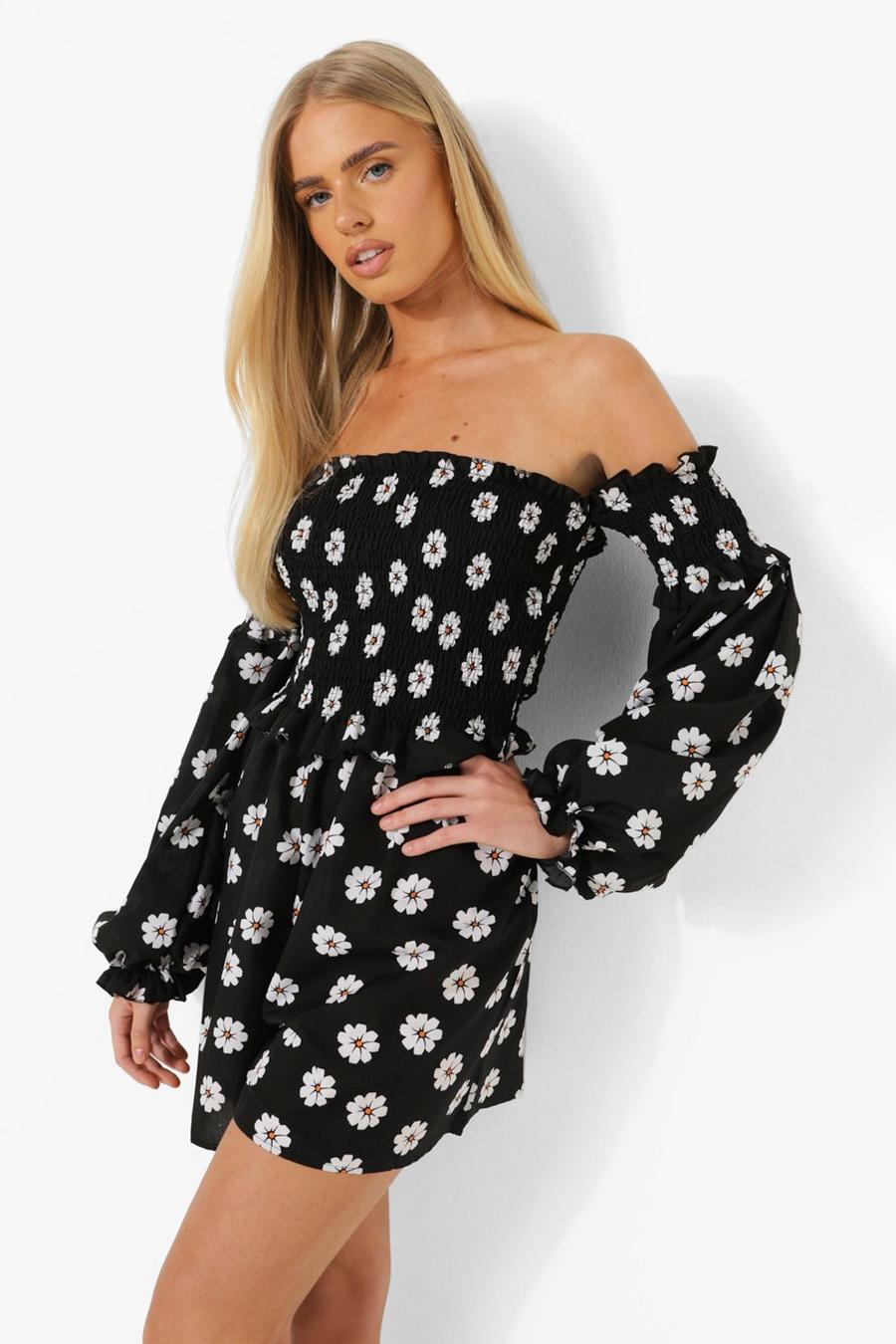 Black Daisy Print Shirred Playsuit image number 1