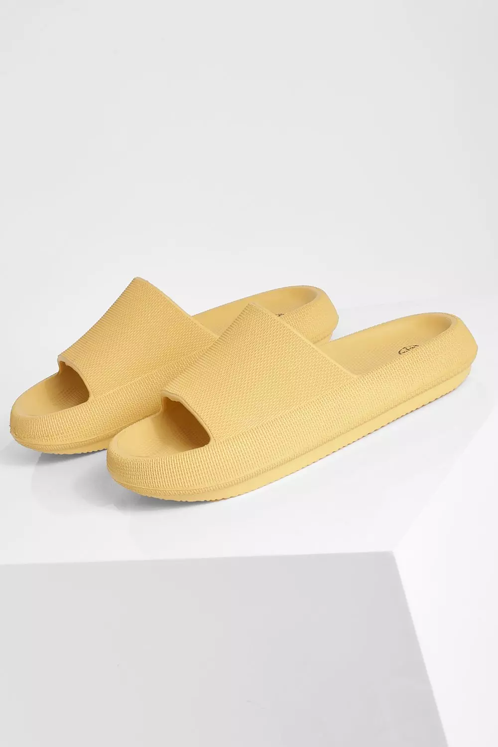 Mustard Chunky Sliders alternative image
