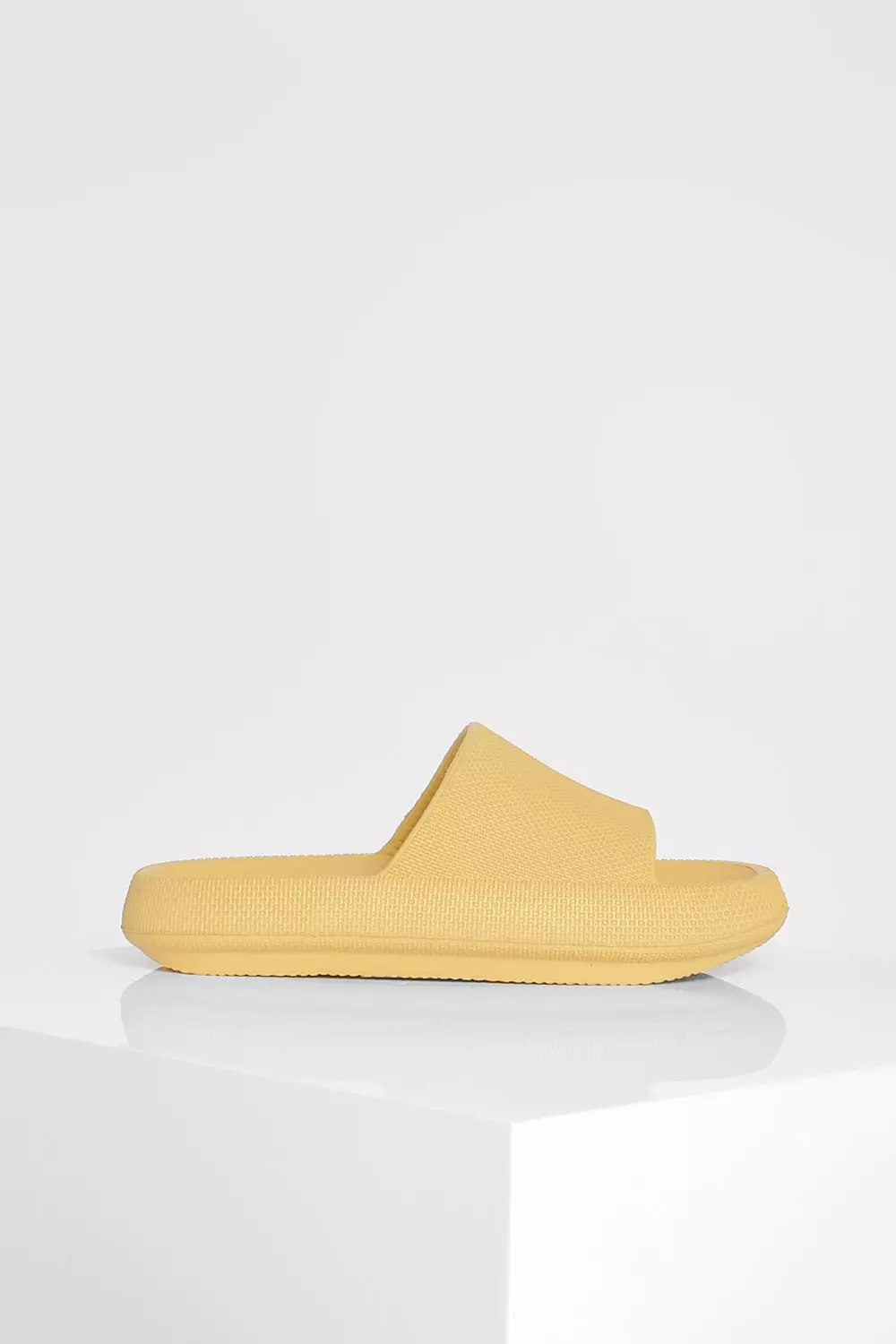 Mustard Chunky Sliders alternative image