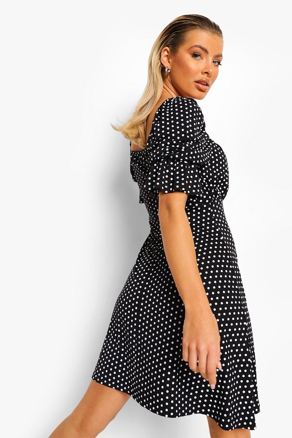 Boohoo square clearance neck skater dress