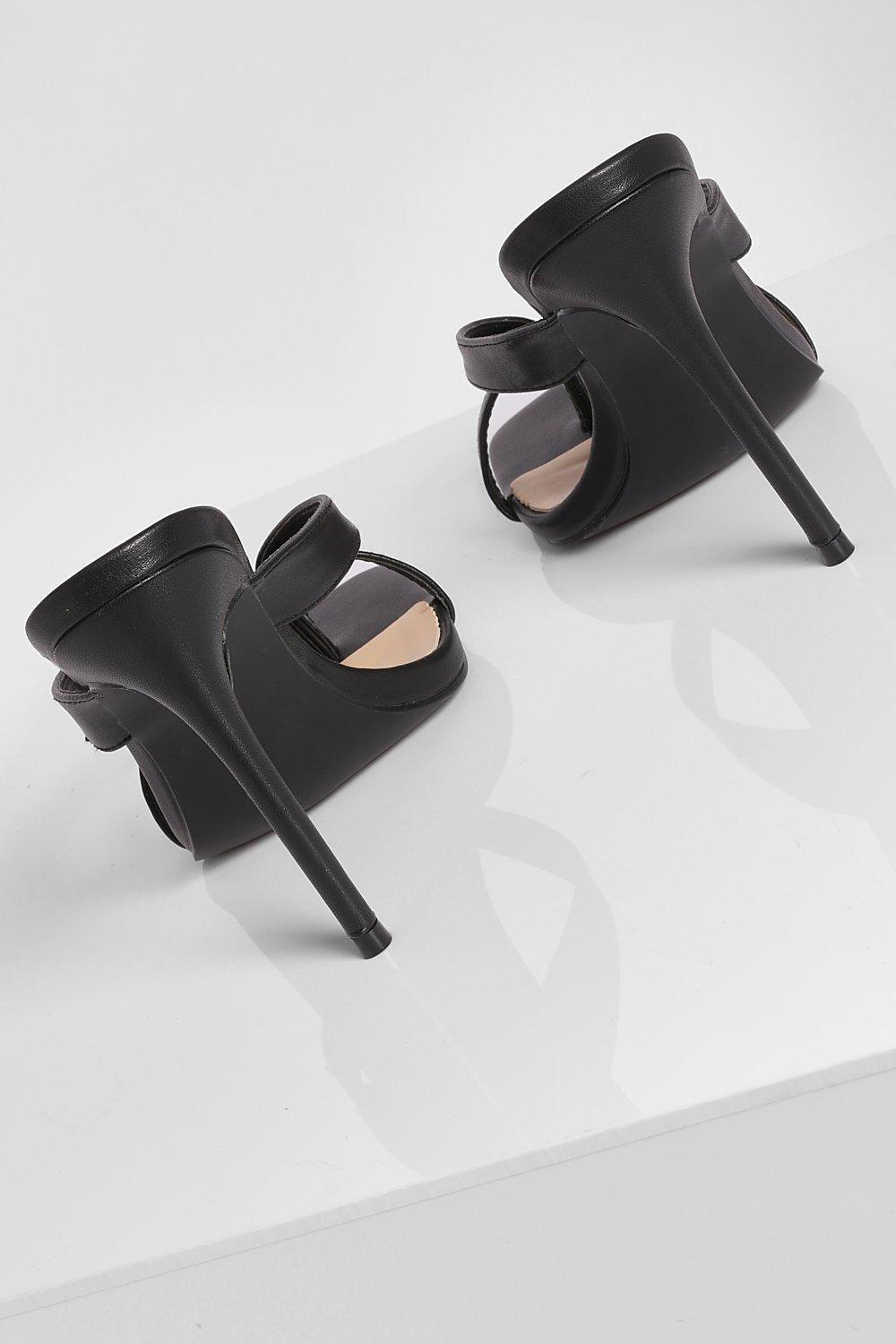 Sandalias Mules De Dedo Básicas de Boohoo de color Negro Mujer Zapatos de Tacones de Sandalias de tacón 