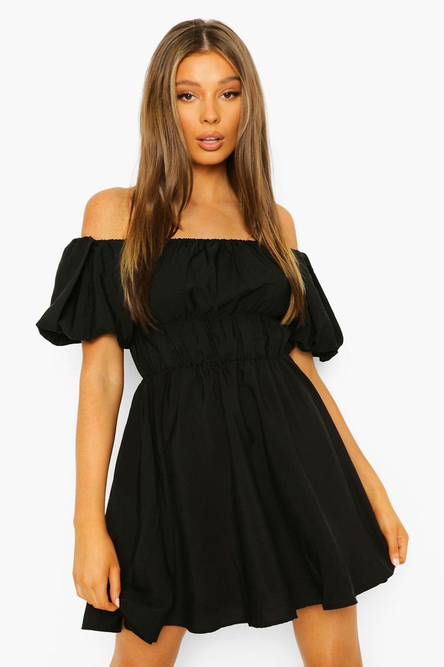 שחור שמלת סקייטר עם קפלים וכתפיים חשופות image number 1