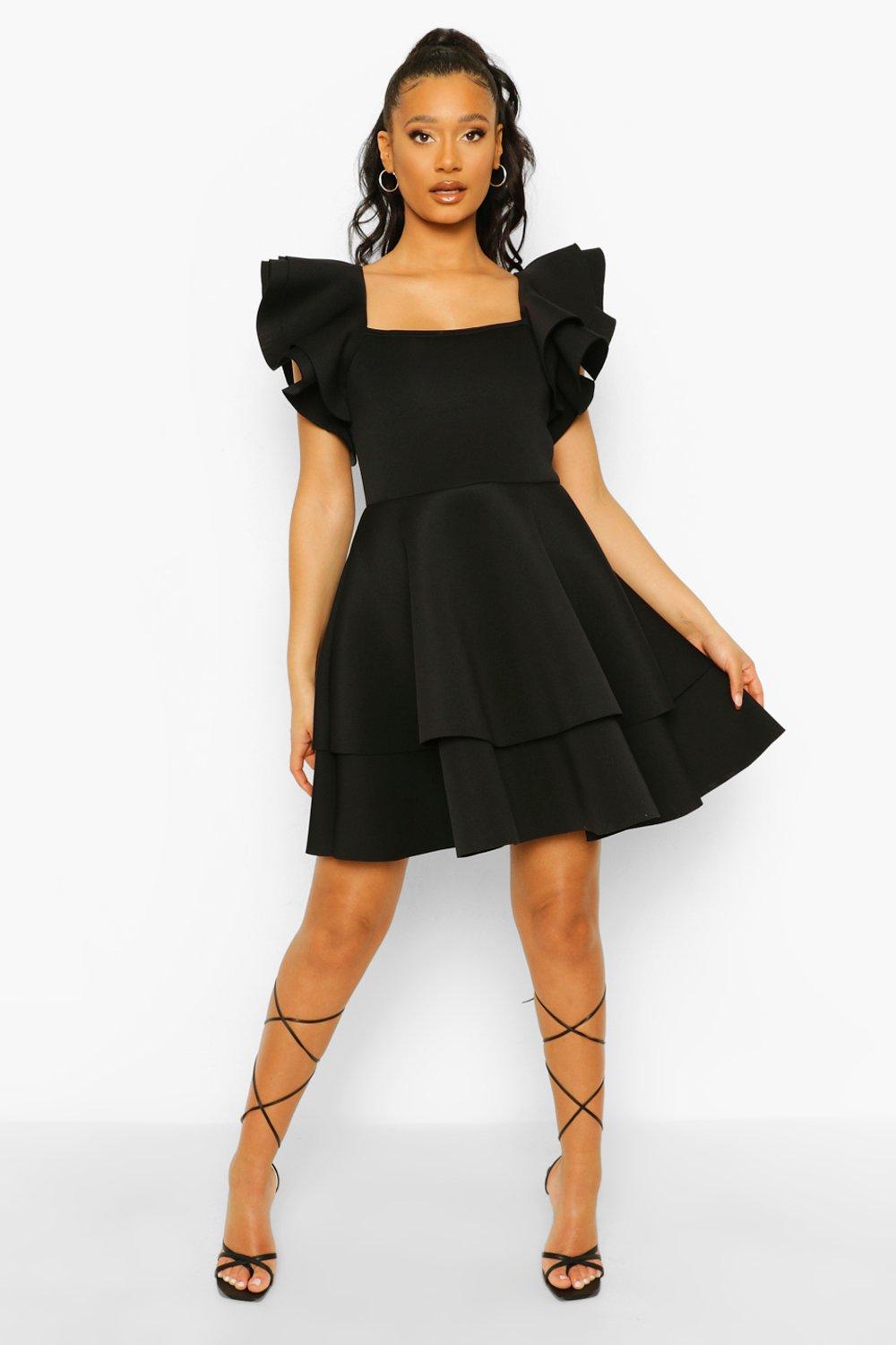 Robe moulante courte en scuba non tisse a volants boohoo FR