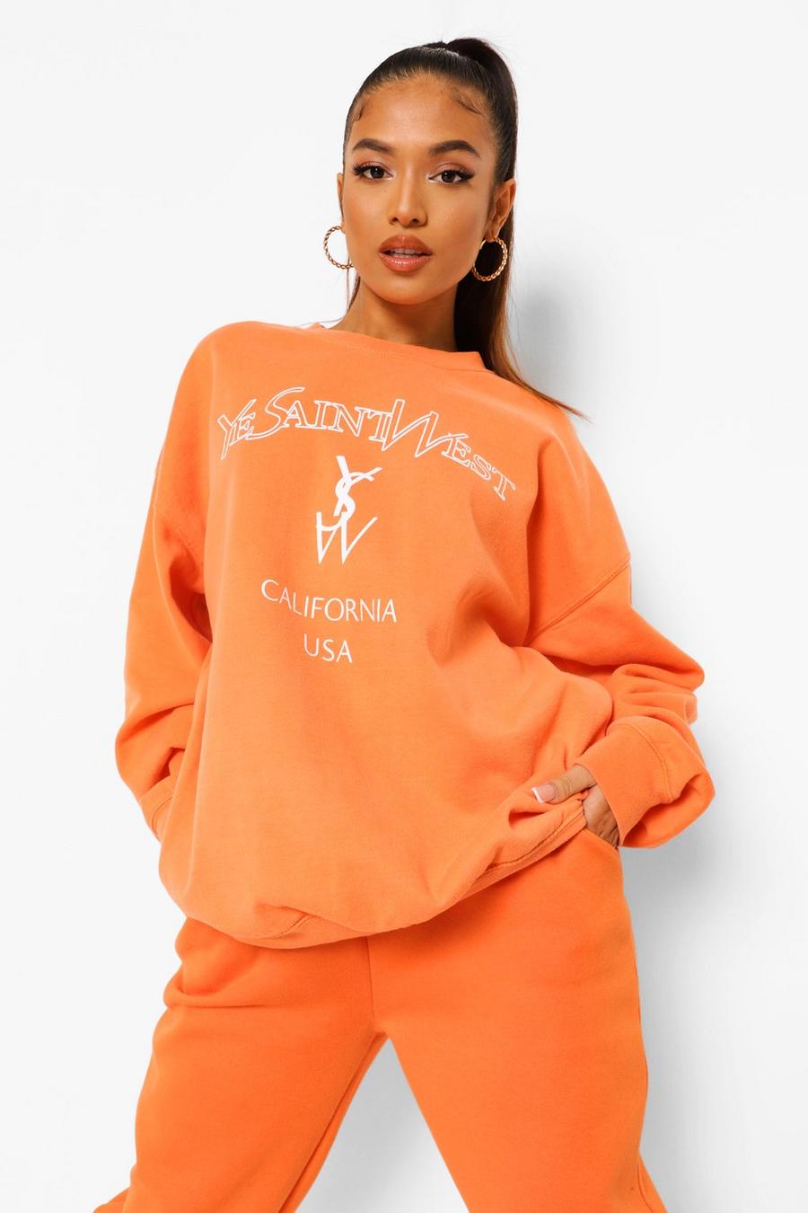 Orange Petite - "Ye Saint West" Överfärgad sweatshirt image number 1