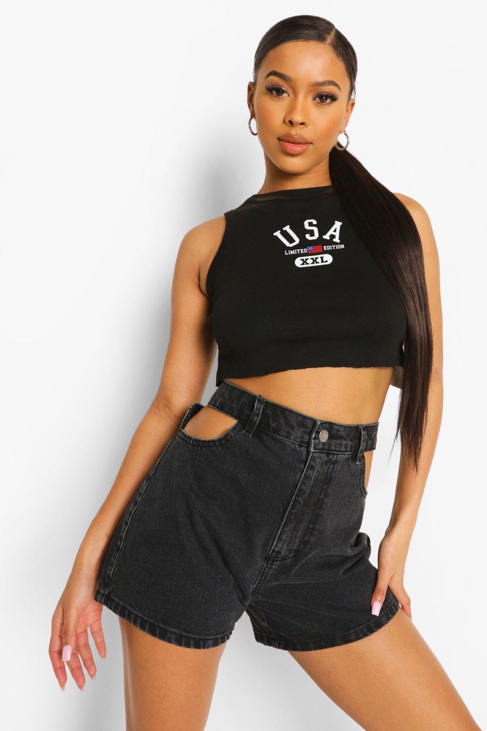 High Waist Cut Out Pocket Detail Jean Short