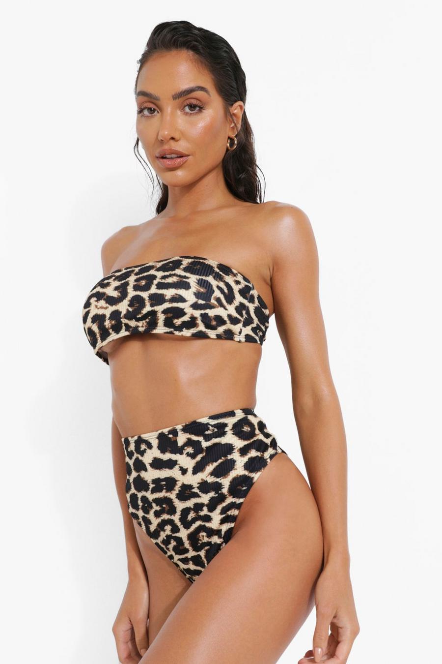 Brown Ribbad bikinitrosa med hög benskärning och leopardmönster image number 1