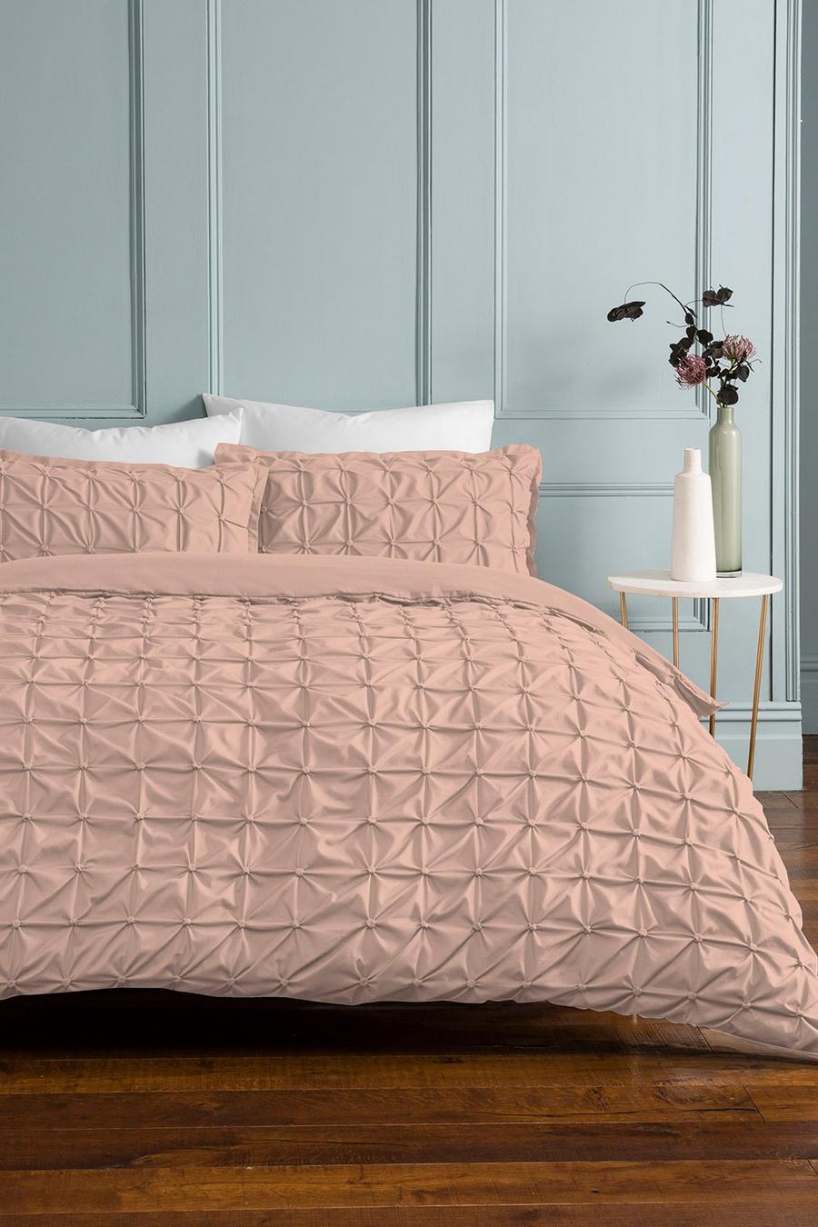 Blush Pink Rouched Pleat Double Duvet Set image number 1