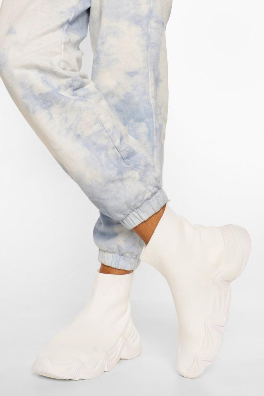 Zapatillas deportivas calcetín de tela con suela gruesa image number 1