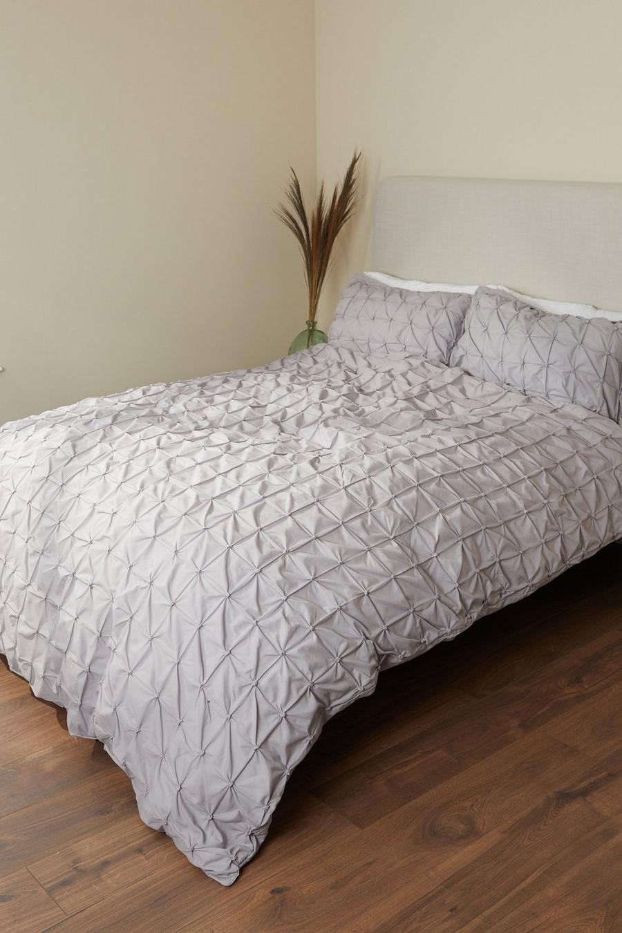 Light Grey Rouched Pleat King Duvet Set image number 1