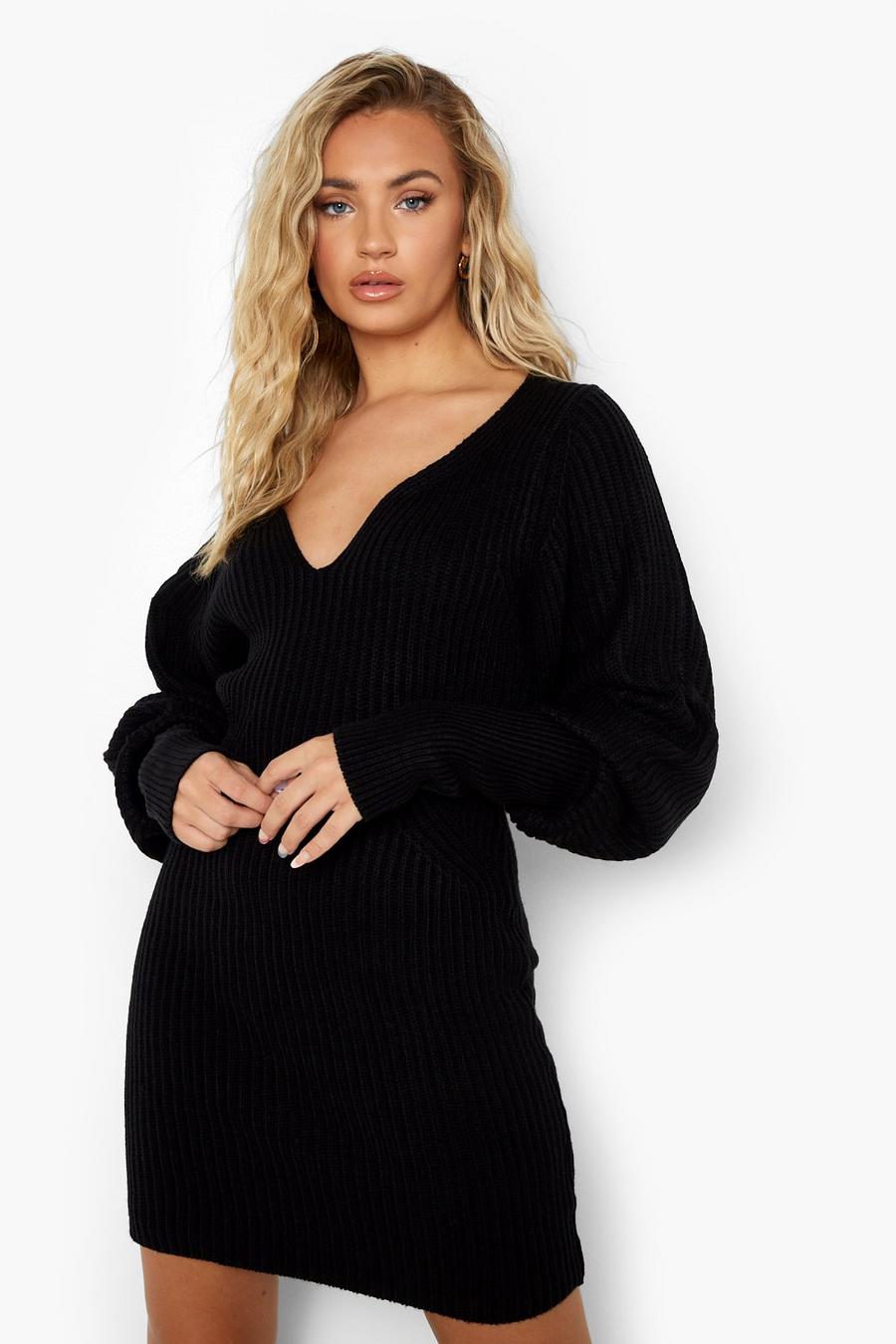 Pulloverkleid mit Aussparung aus Ausschnitt, Black image number 1