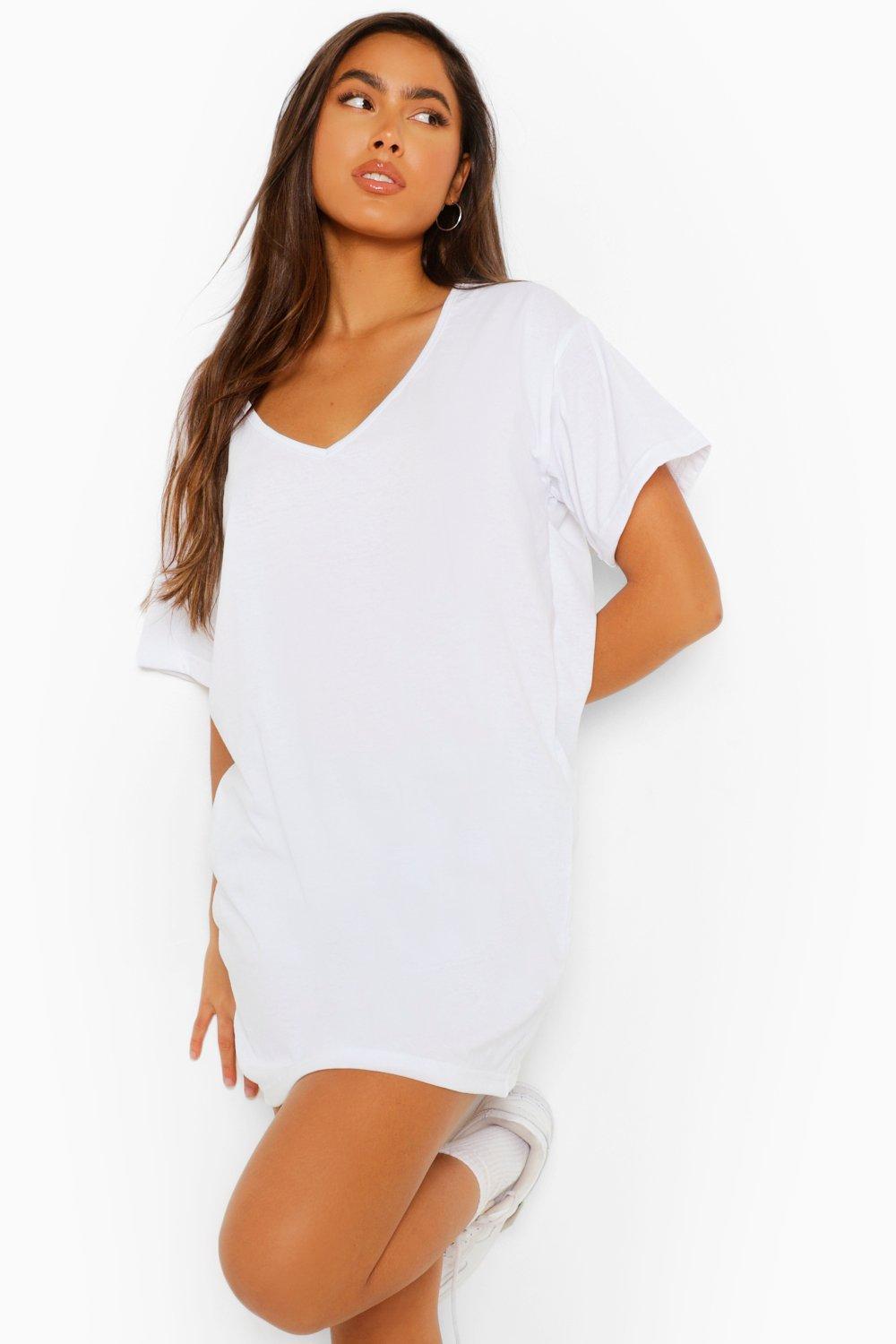 oversized white v neck tee