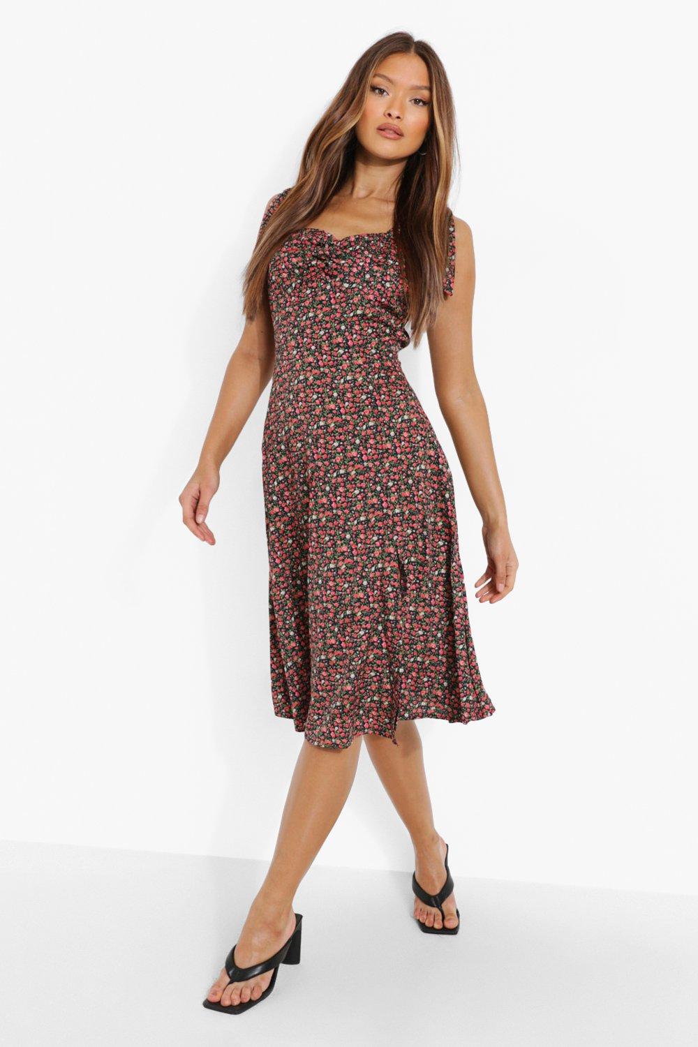 Boohoo midi wrap dress 2025 in red ditsy floral