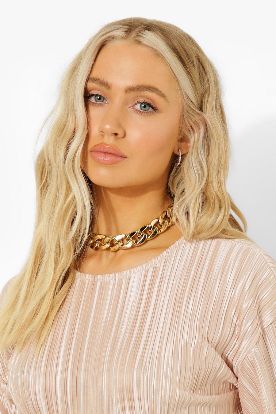Gold Flat Link Chunky Chain Choker image number 1