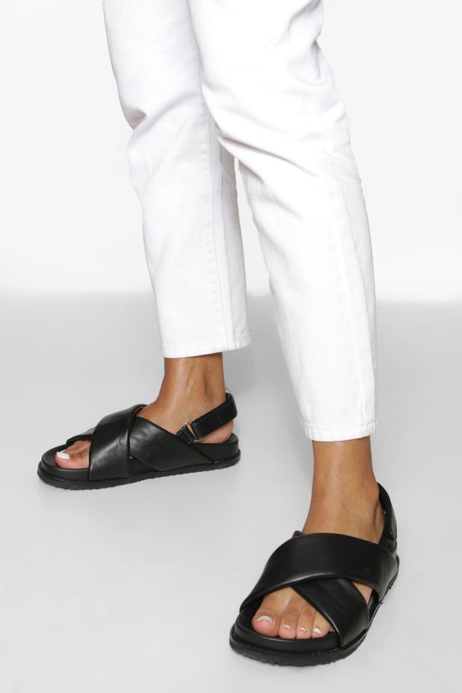 Sandali sportivi stile maschile imbottiti a calzata ampia con fascette incrociate, Nero negro image number 1