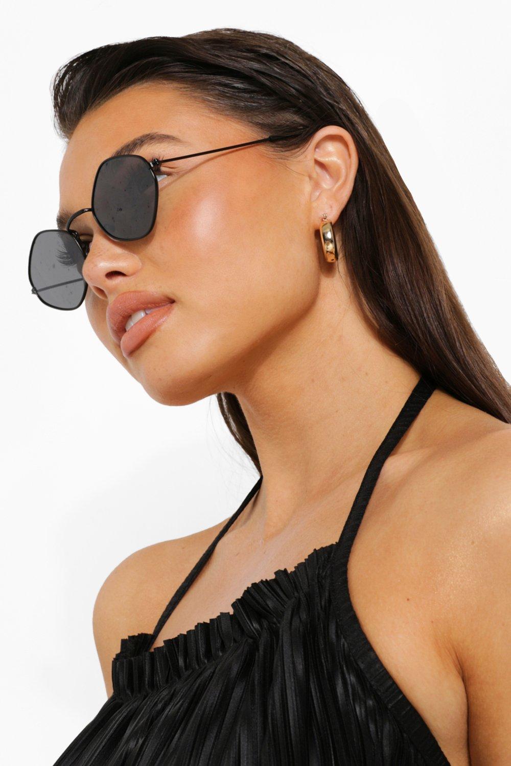 Boohoo flat 2024 top sunglasses