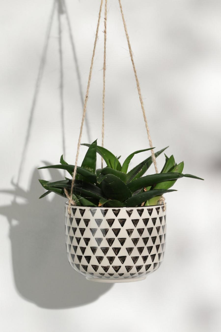 Pot à plantes à accrocher motif géométrique noir et blanc, Black image number 1
