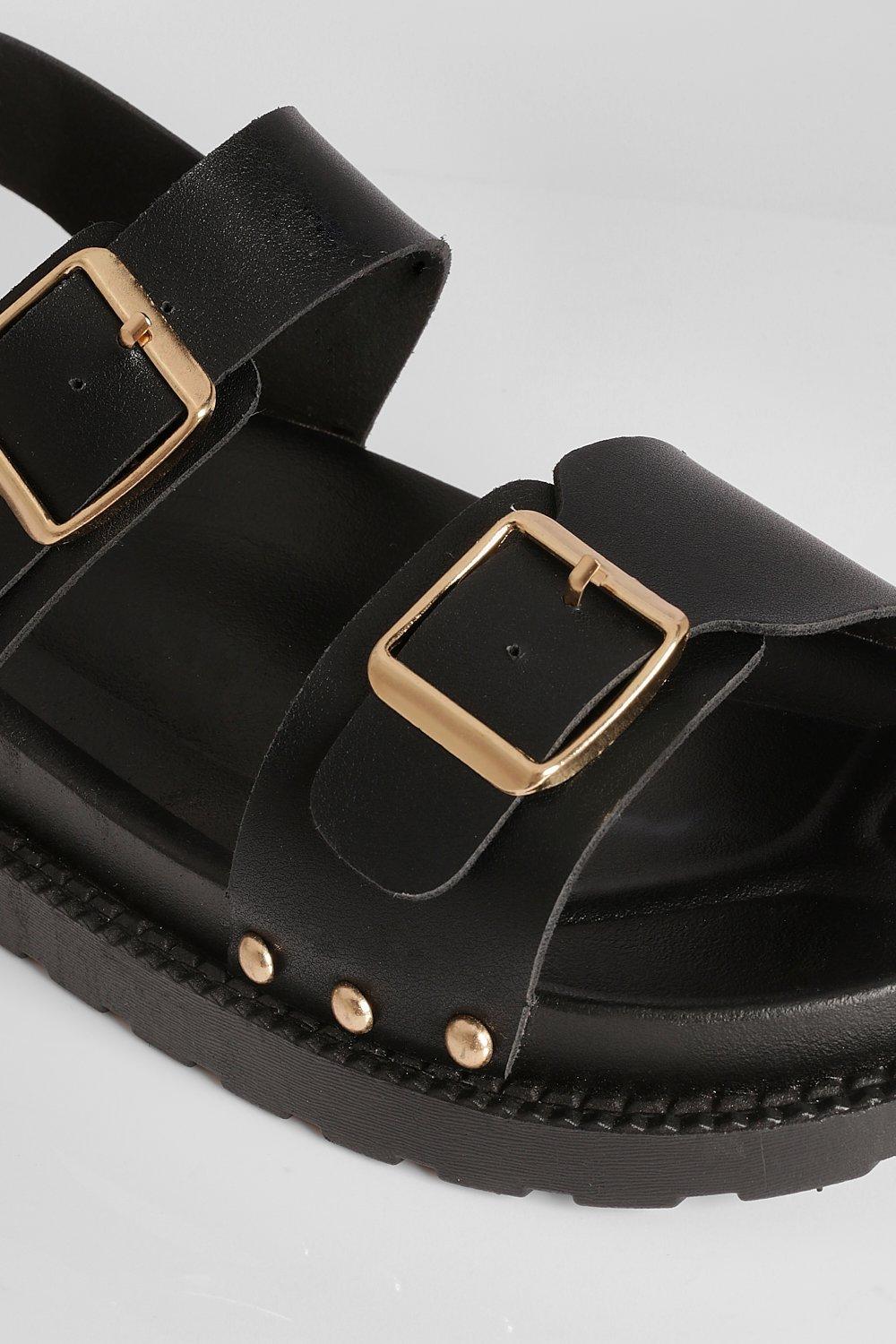 Belt outlet buckle sandals