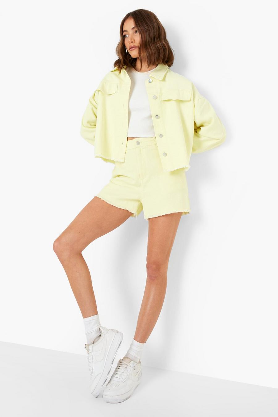 Lemon gul Mom shorts med hög midja och uppvikt kant
