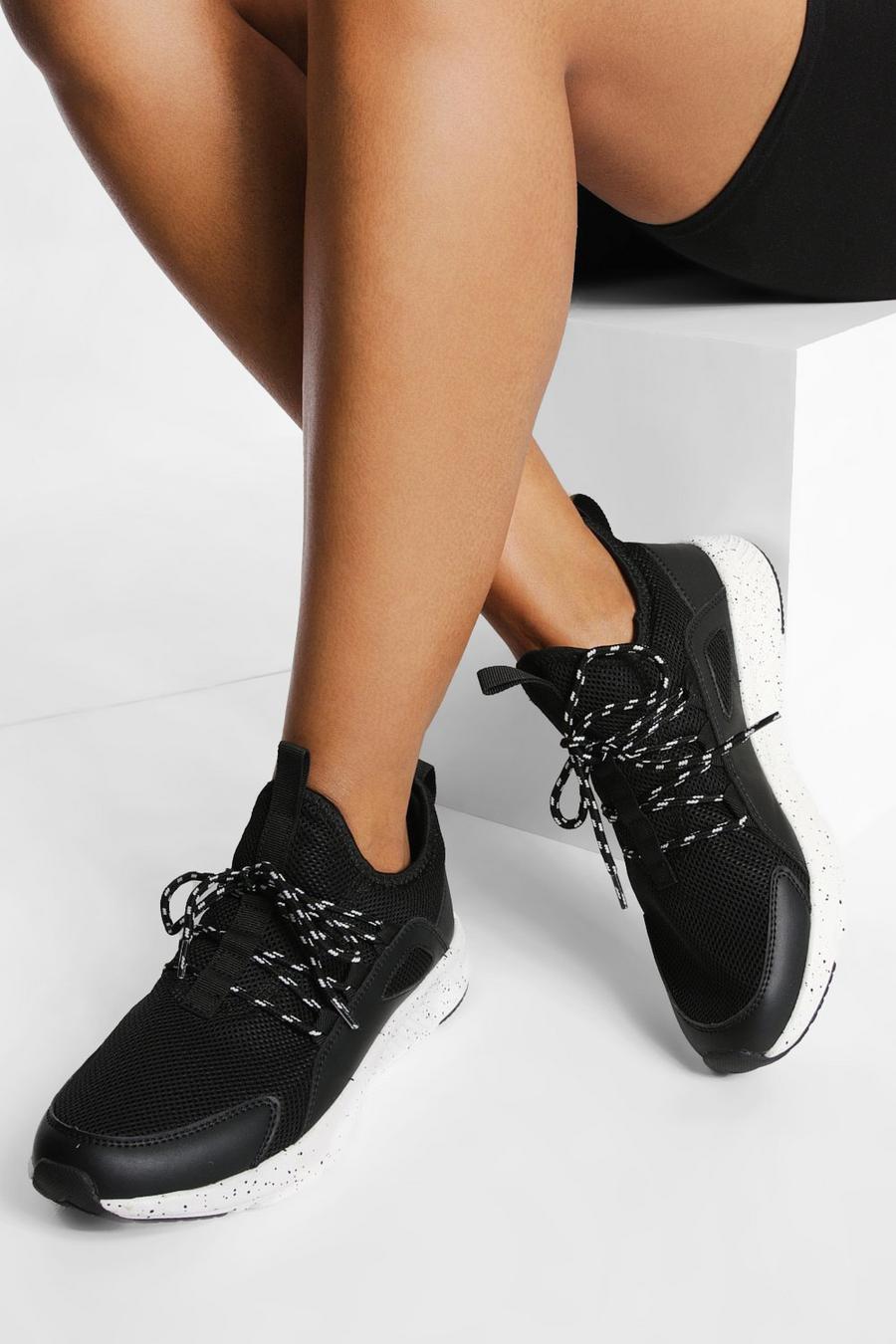 Zapatillas deportivas de tela con suela manchada, Black image number 1