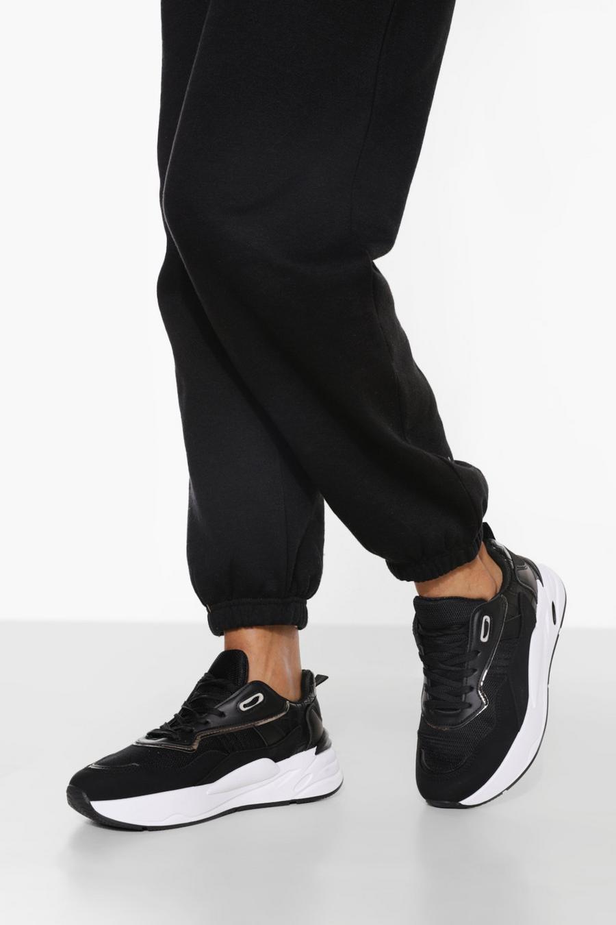 שחור נעלי ספורט עם סוליה עבה בצבע מנוגד  image number 1