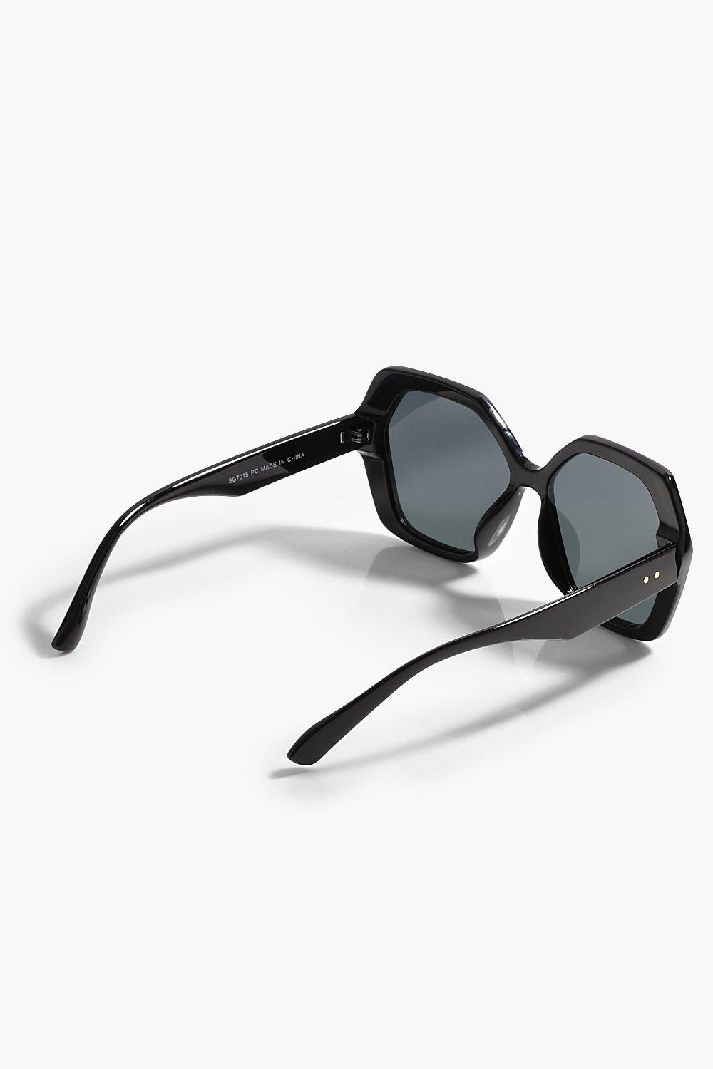 Gafas de sol hexagonales con montura negra ancha boohoo