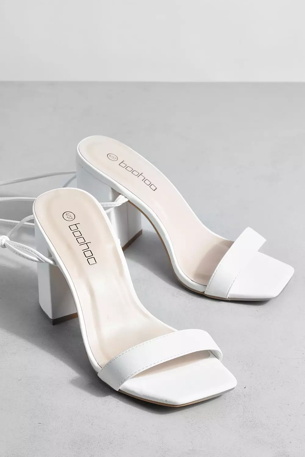 Boohoo white hot sale heels