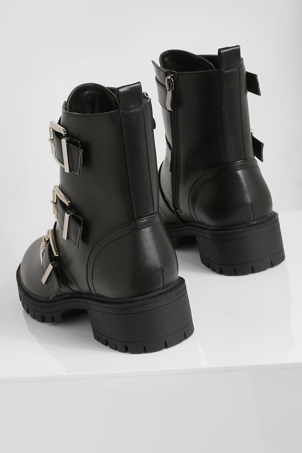 Biker boots with outlet buckles