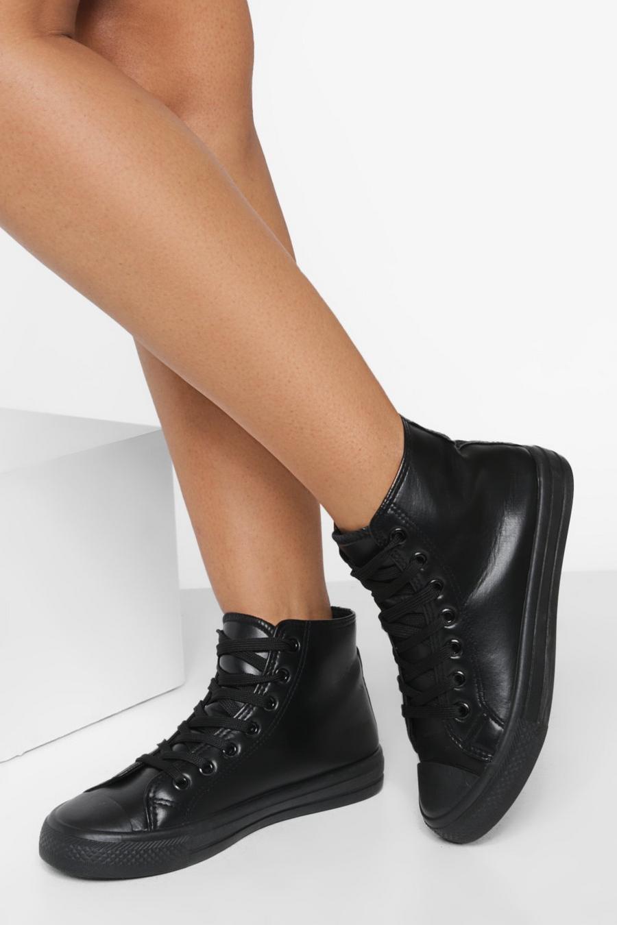 Zapatillas deportivas altas de holgura ancha y cuero sintético, Black image number 1