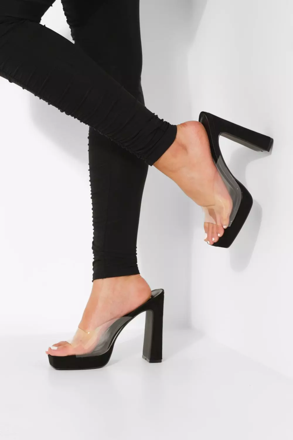 Clear store platform mules