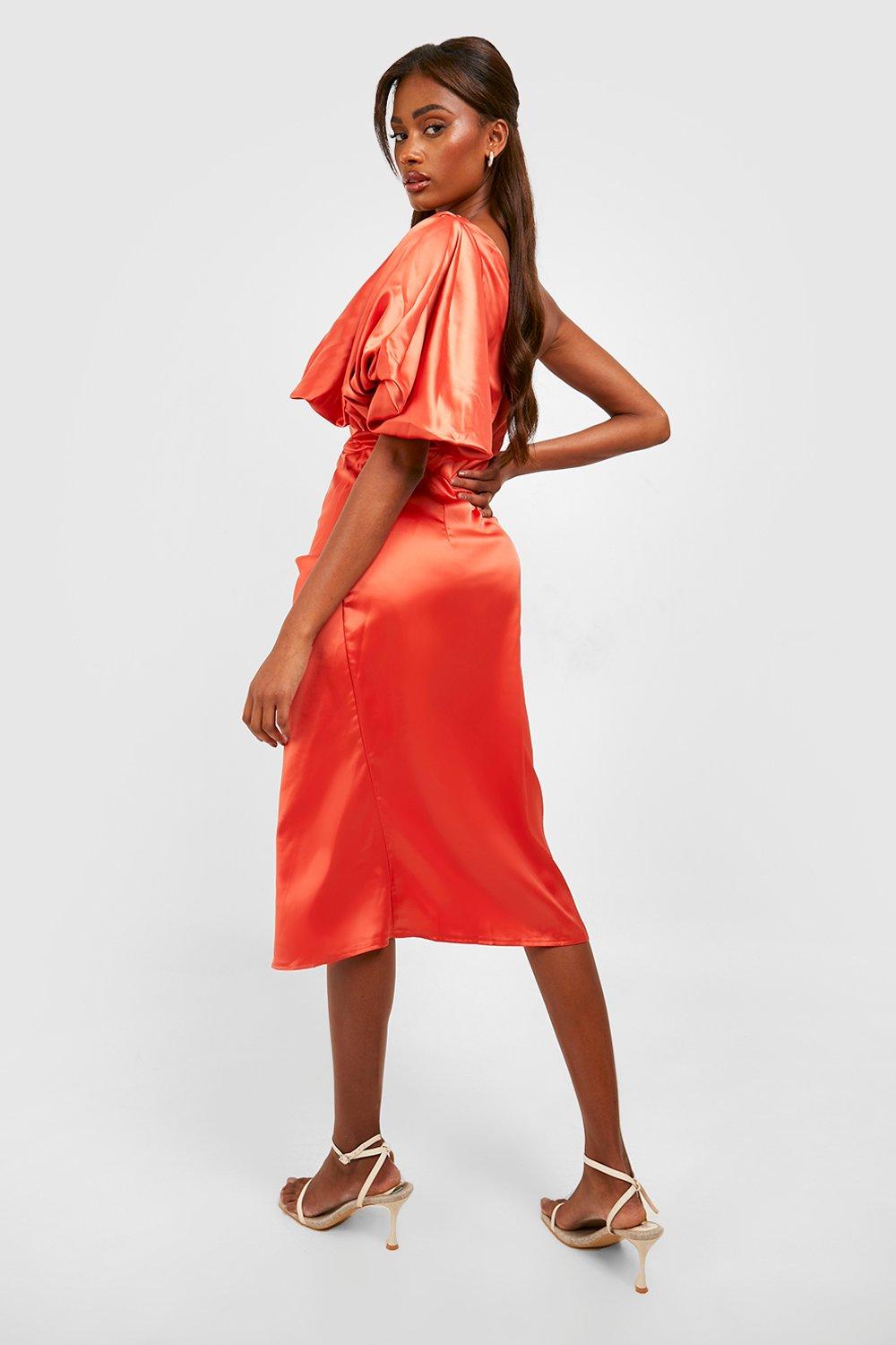 Boohoo one hot sale sleeve dress