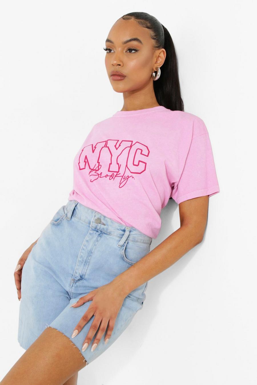 Überfärbtes T-Shirt mit NYC Slogan, Pink image number 1