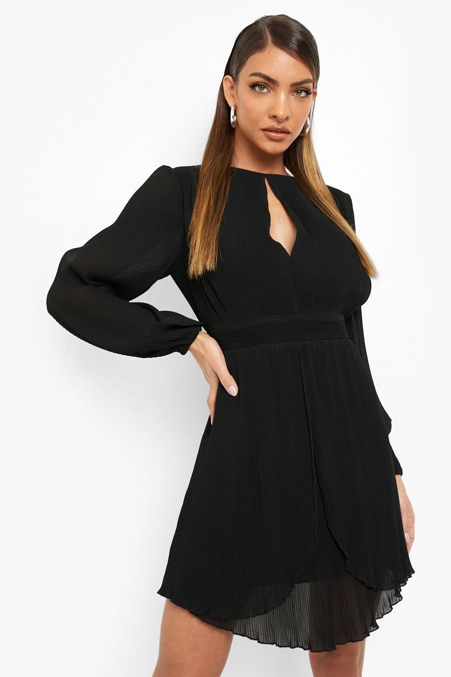 שחור שמלת סקייטר עם פתחים וקפלים image number 1