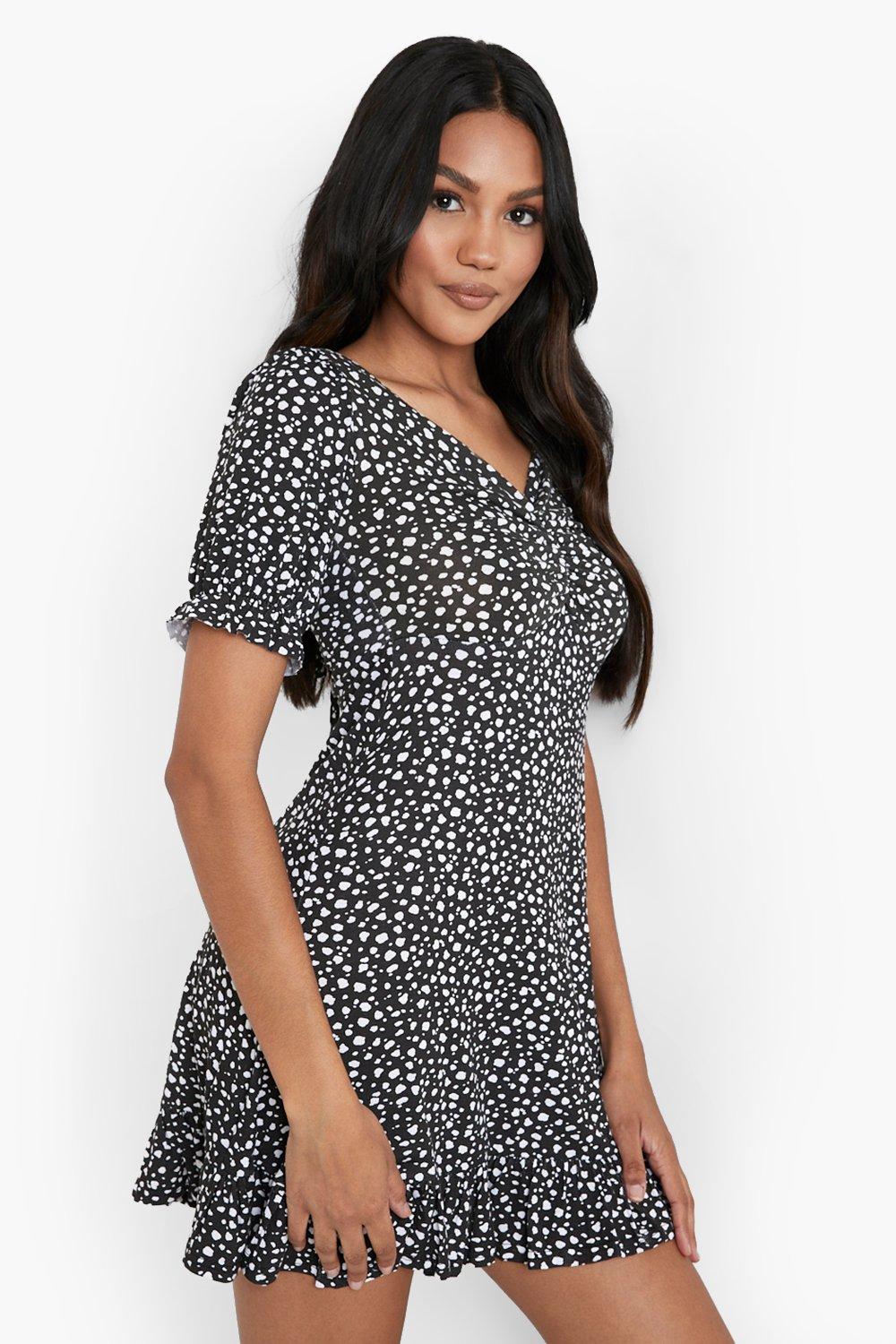 Lace up hotsell back skater dress