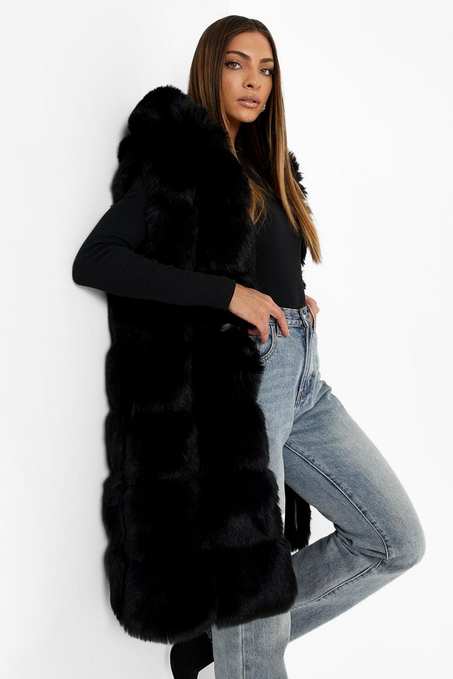 Black Luxe Faux Fur Bodywarmer Met Panelen En Capuchon image number 1
