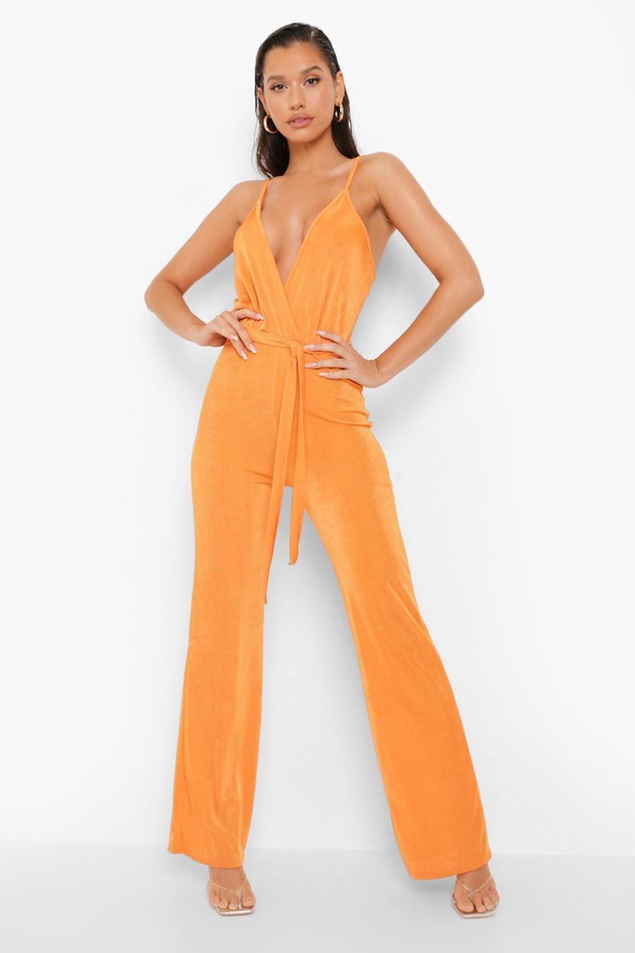 Orange Jumpsuit med omlott och vida ben image number 1