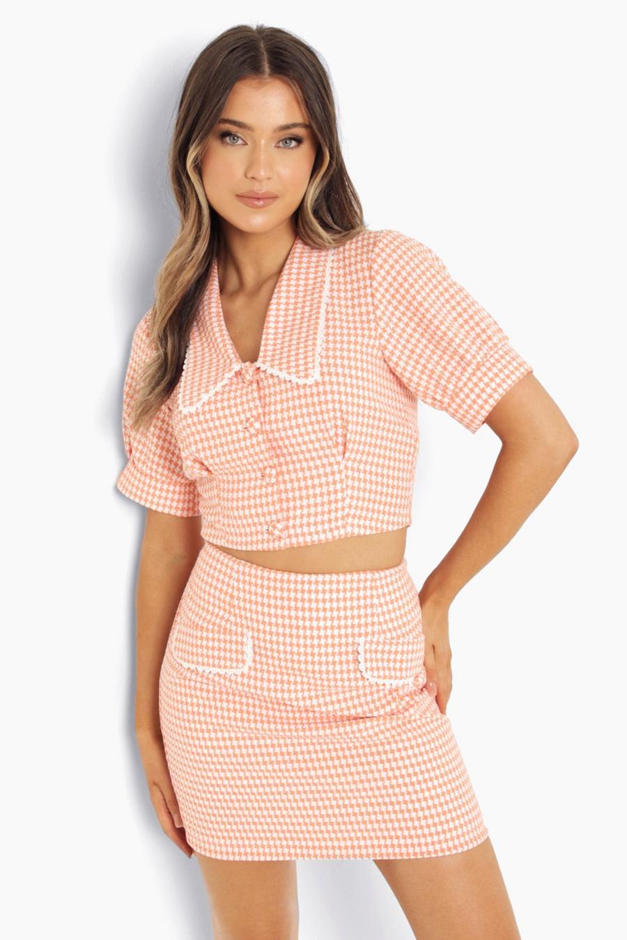 Tangerine Dogtooth Check Puff Sleeve Blouse image number 1