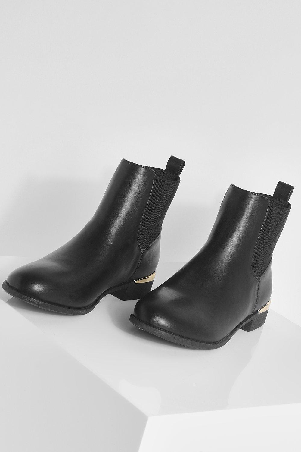 Metal trim chelsea outlet boots